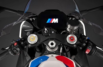 BMW M 1000 RR 2021 - Bild 13 BMW M 1000 RR 2021 - Bild 13