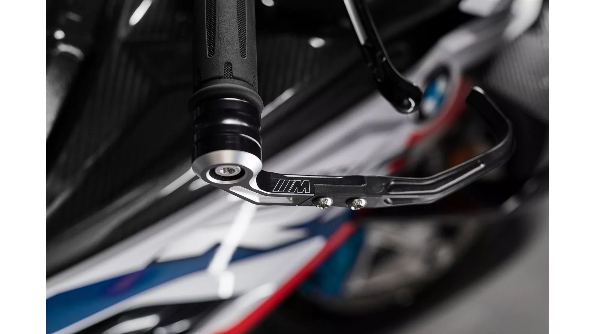 BMW M 1000 RR - Image 16 BMW M 1000 RR - Image 16