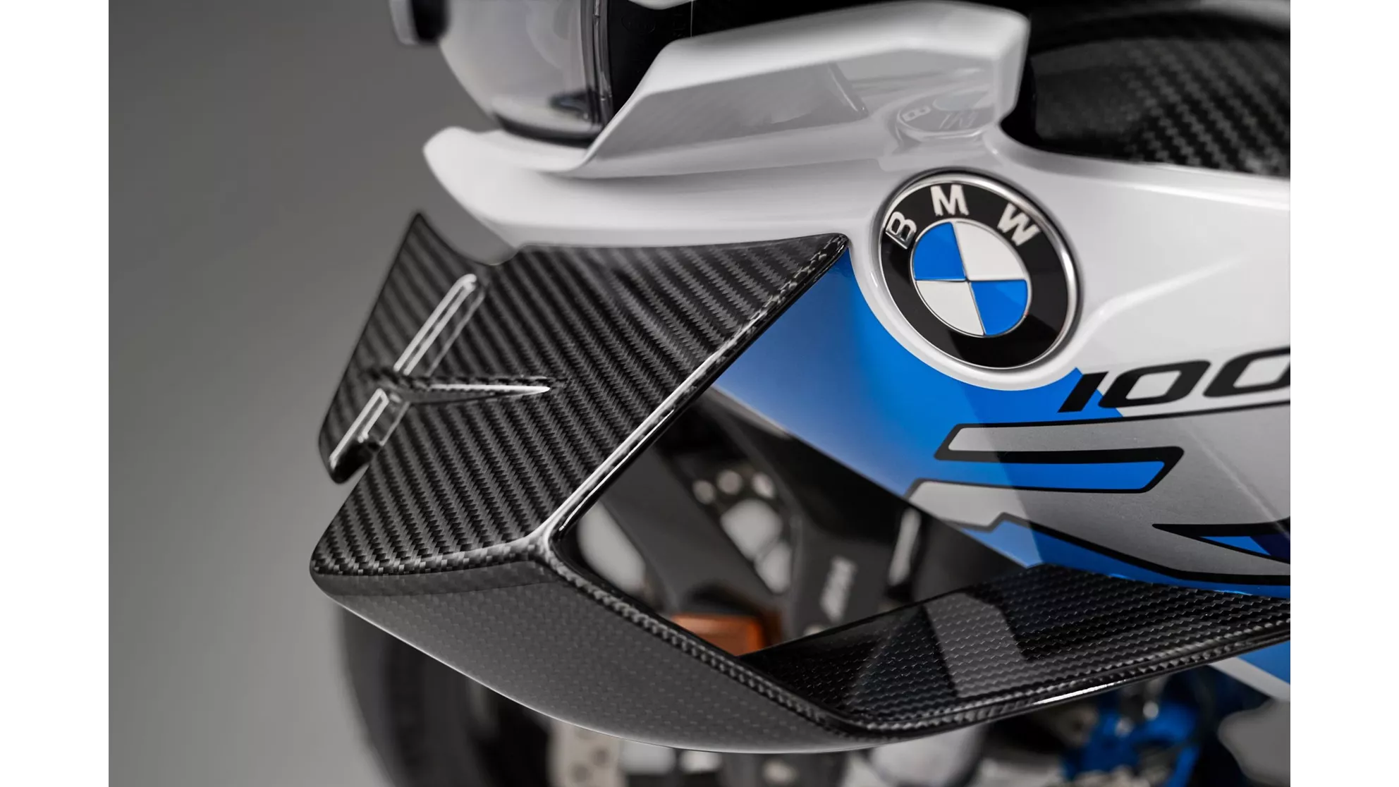 BMW M 1000 RR - Image 18 BMW M 1000 RR - Image 18