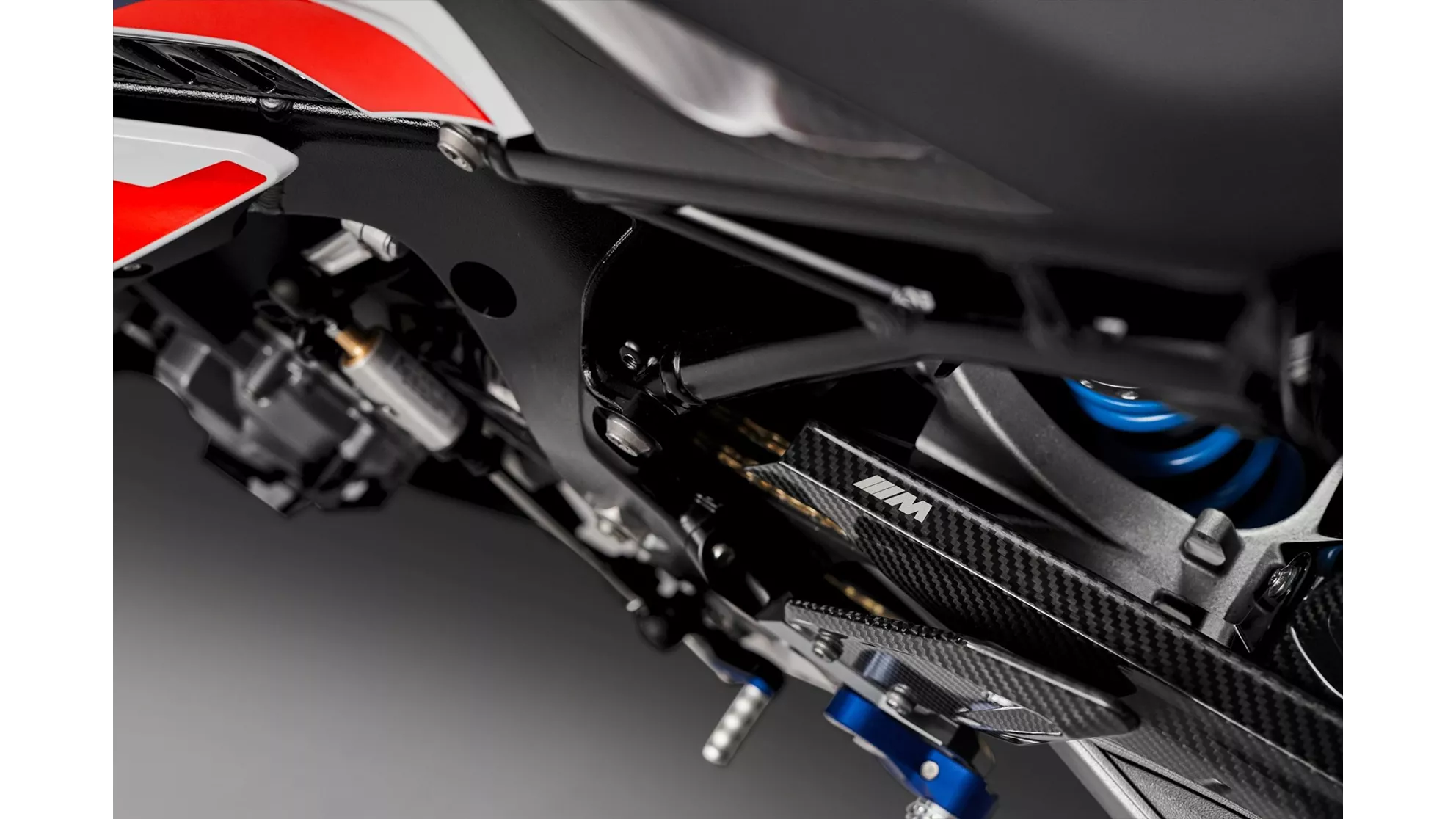 BMW M 1000 RR - Image 20 BMW M 1000 RR - Image 20