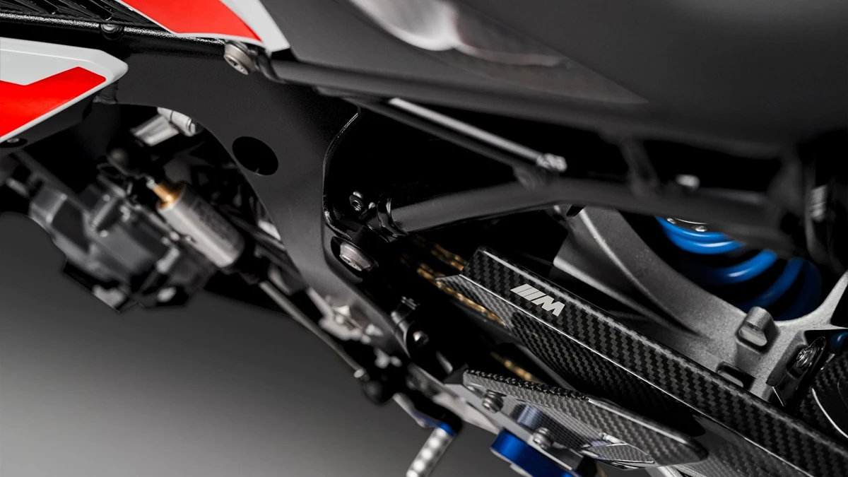 BMW M 1000 RR Bild 22: BMW M 1000 RR