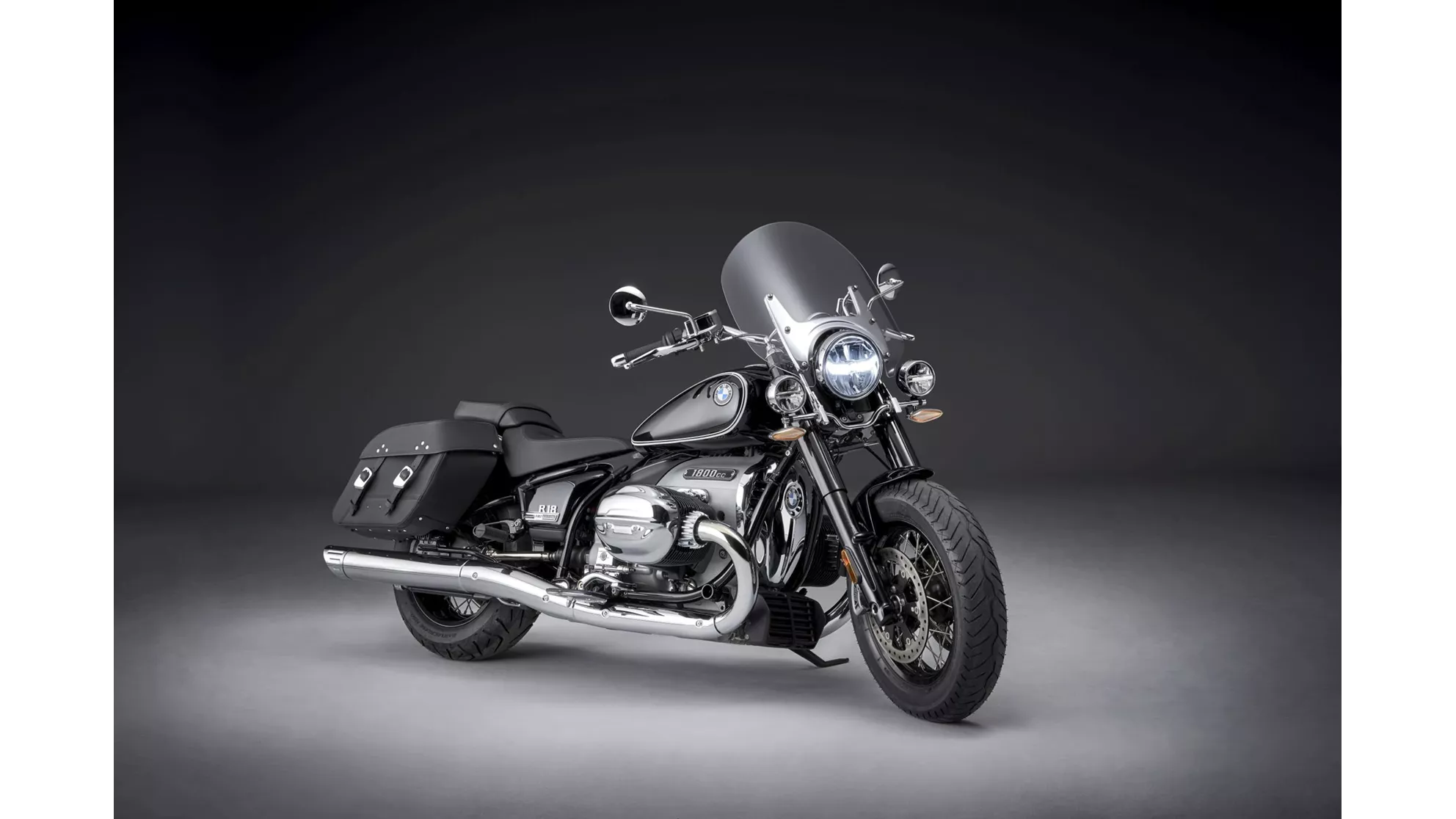 BMW R 18 Classic - Image 2 BMW R 18 Classic - Image 2