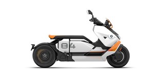 BMW CE 04 2022 vs Honda ADV350 2024