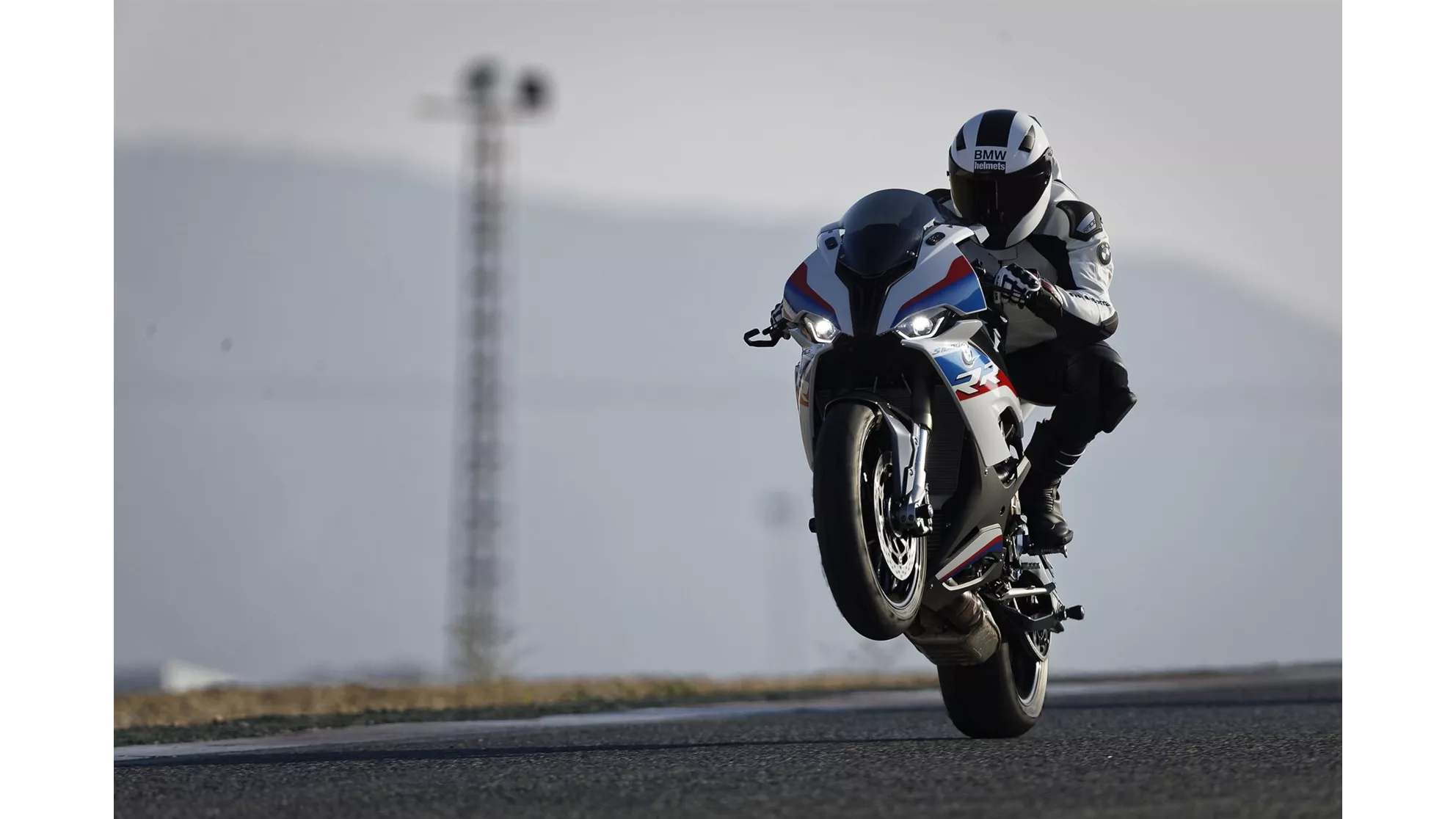 BMW S 1000 RR - Image 14 BMW S 1000 RR - Image 14