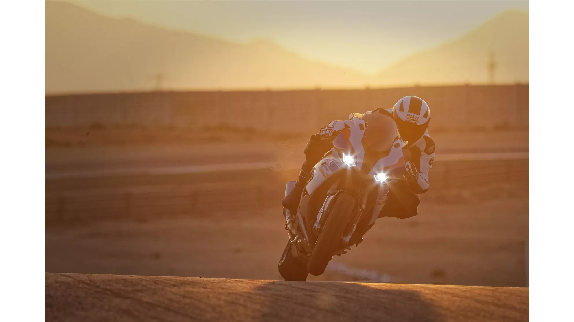 BMW S 1000 RR - Image 23 BMW S 1000 RR - Image 23