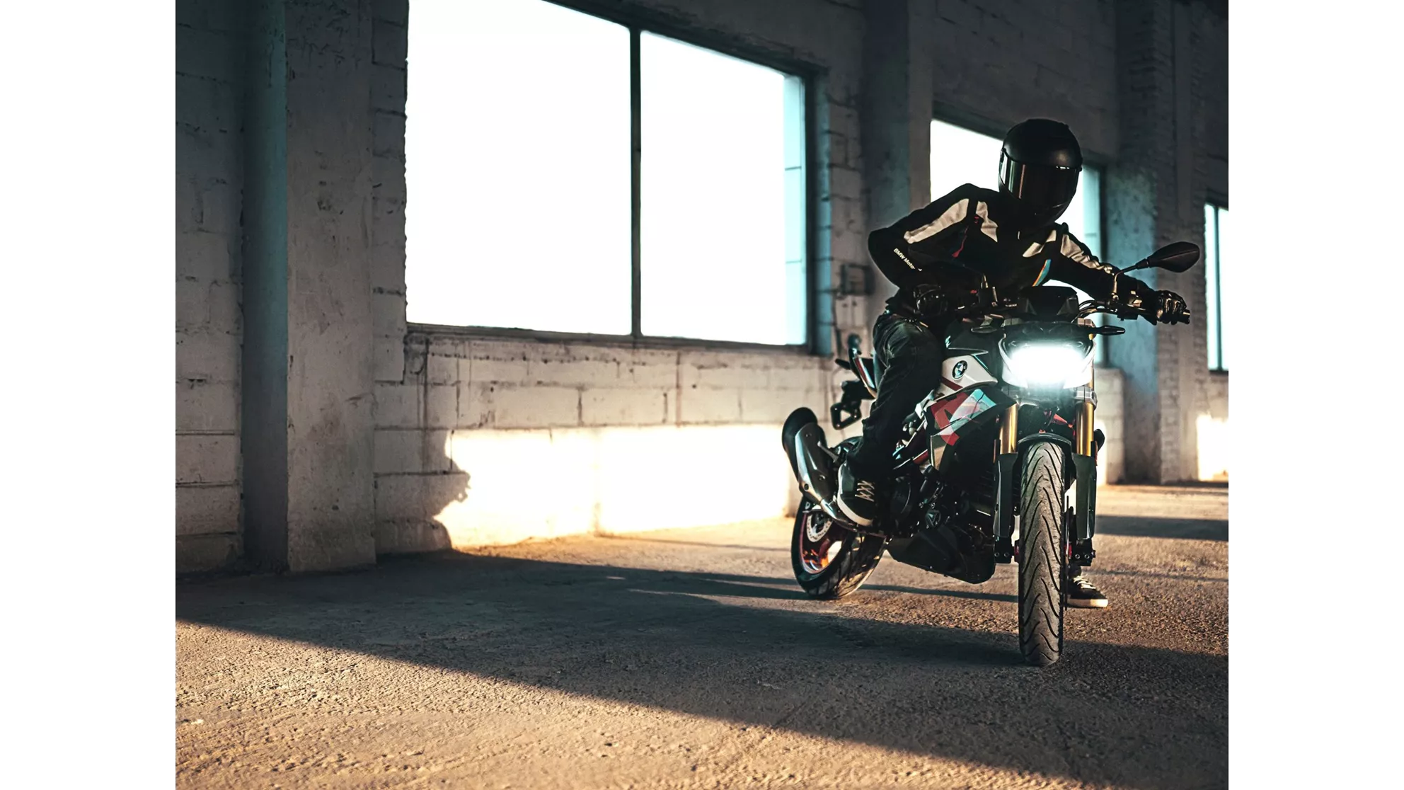 BMW G 310 R - Image 15 BMW G 310 R - Image 15