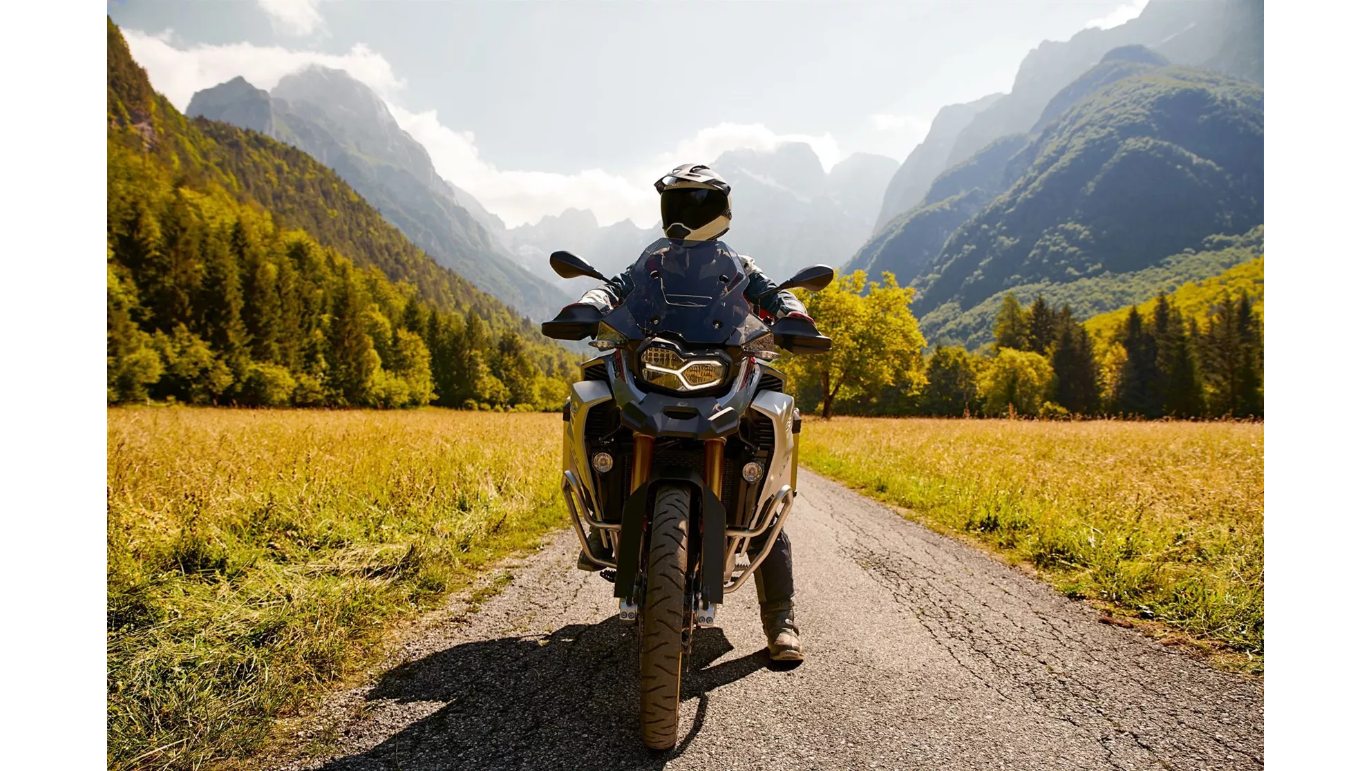 BMW F 850 GS Adventure - Image 13 BMW F 850 GS Adventure - Image 13