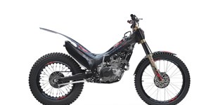 Montesa Cota 301RR 2025 vs Montesa Cota 301RR 2021 Montesa Cota 301RR 2025 vs Montesa Cota 301RR 2021