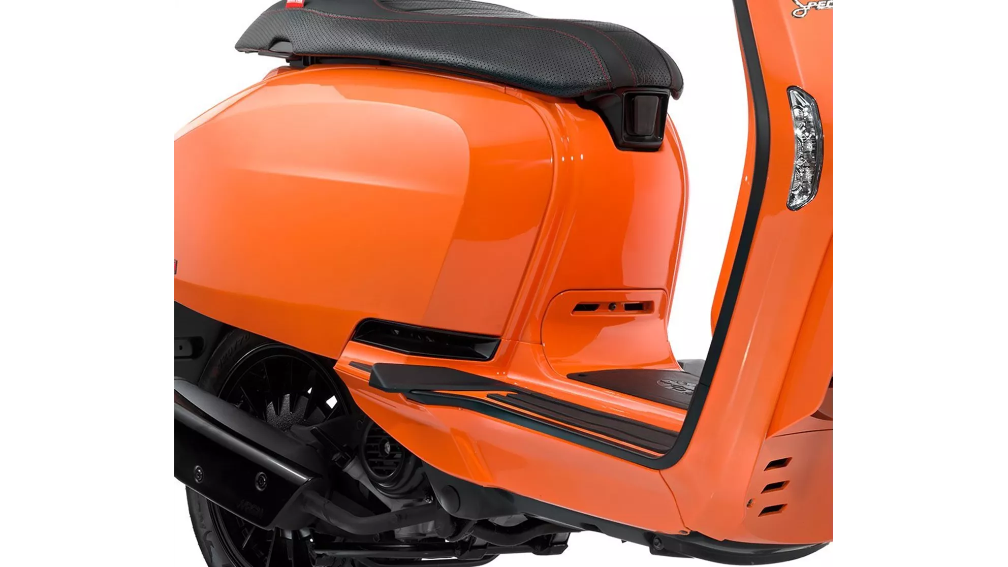 Lambretta V50 Special - Image 5 Lambretta V50 Special - Image 5