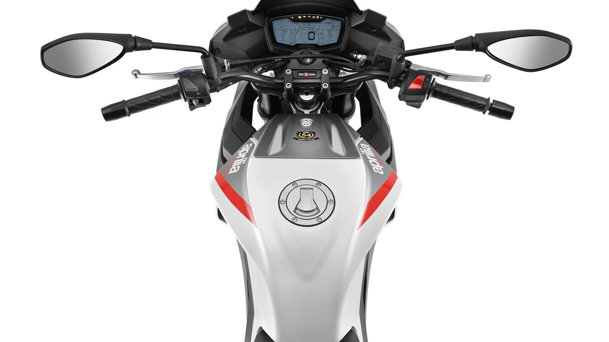 Aprilia Tuono 125 Bild 5: Aprilia Tuono 125