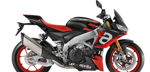 BMW S 1000 RR 2013 vs Aprilia Tuono V4 1100 Factory 2021 BMW S 1000 RR 2013 vs Aprilia Tuono V4 1100 Factory 2021