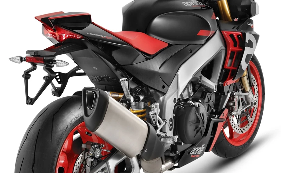 Aprilia Tuono V4 1100 Factory Bild 8: Aprilia Tuono V4 1100 Factory