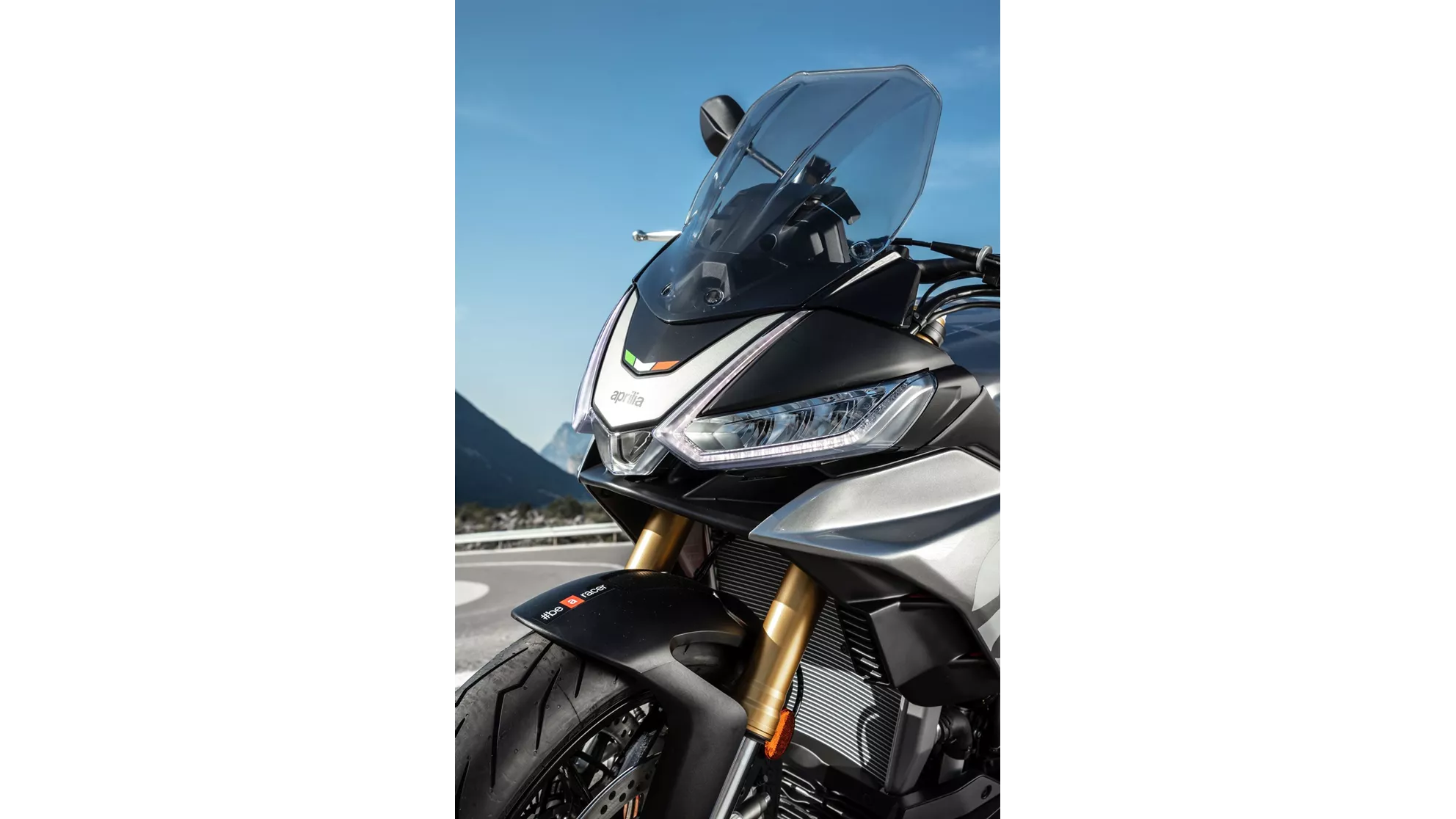 Aprilia Tuono V4 1100 - Image 7 Aprilia Tuono V4 1100 - Image 7