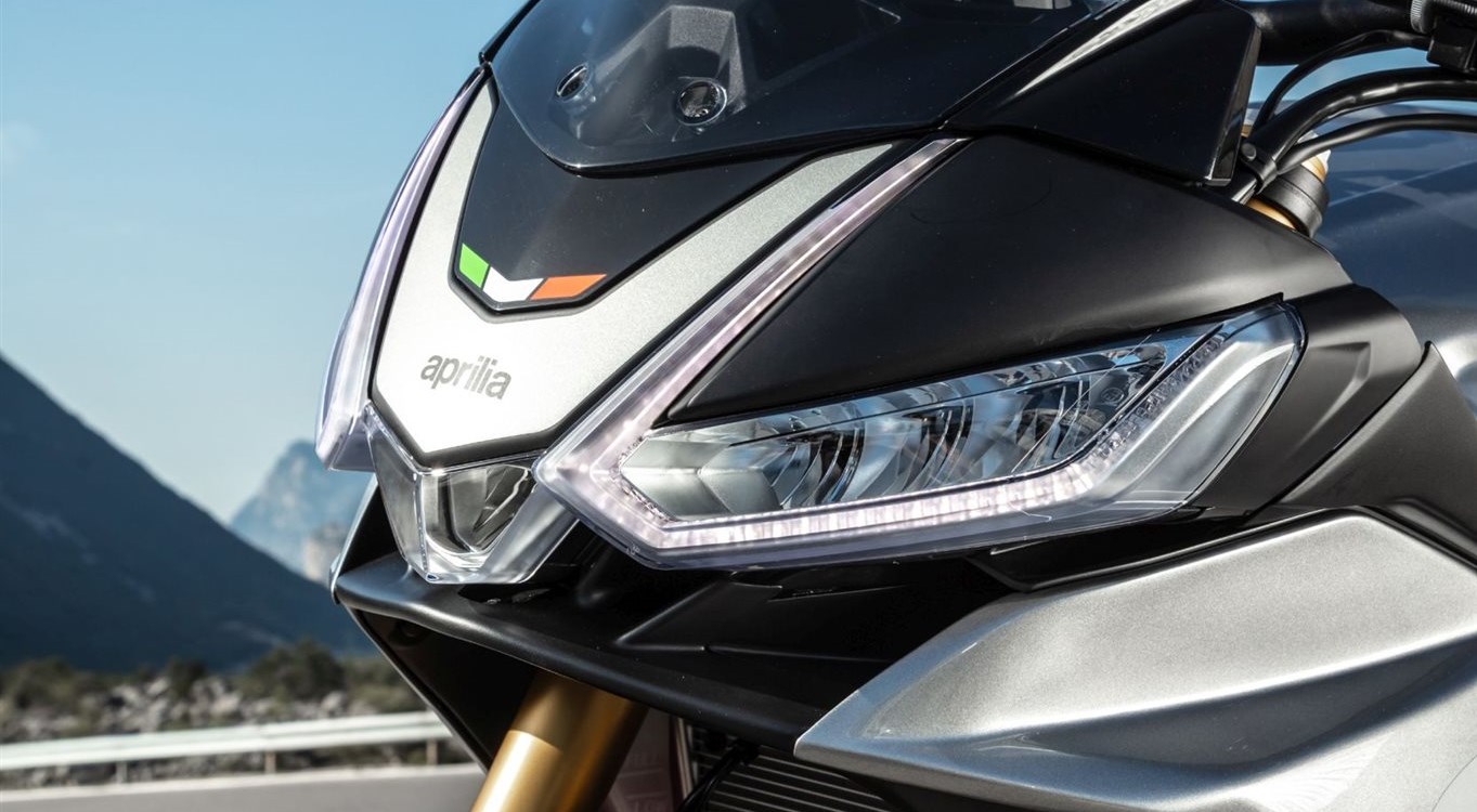 Aprilia Tuono V4 1100