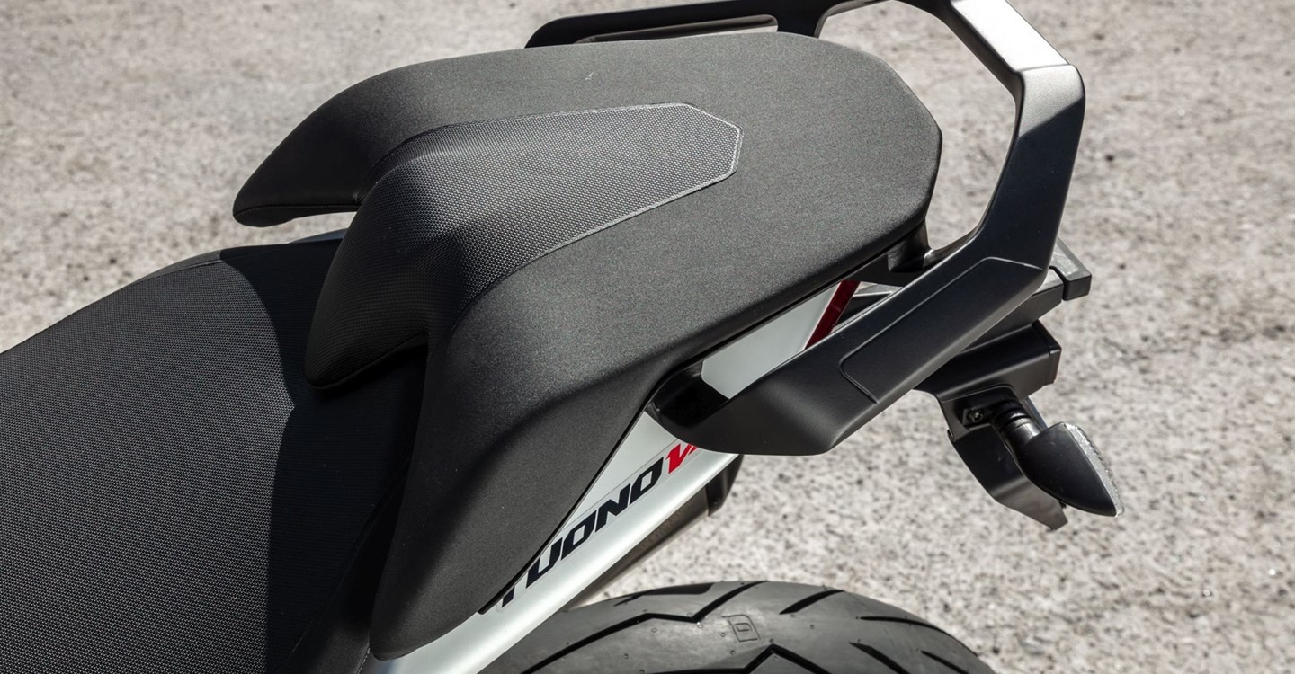 Aprilia Tuono V4 1100
