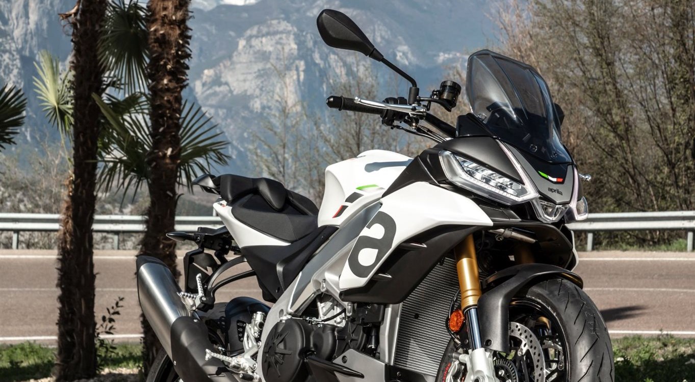 Aprilia Tuono V4 1100