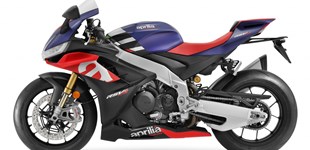 Suzuki GSX-R 1000 2006 vs Aprilia RSV4 1100 Factory 2021 Suzuki GSX-R 1000 2006 vs Aprilia RSV4 1100 Factory 2021