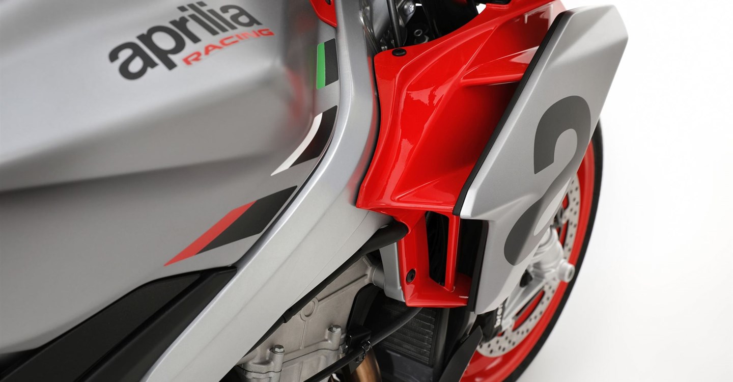 Aprilia Tuono 660