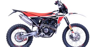 Fantic XEF 125 Performance 2021 vs Rieju Marathon 125 Pro 2021