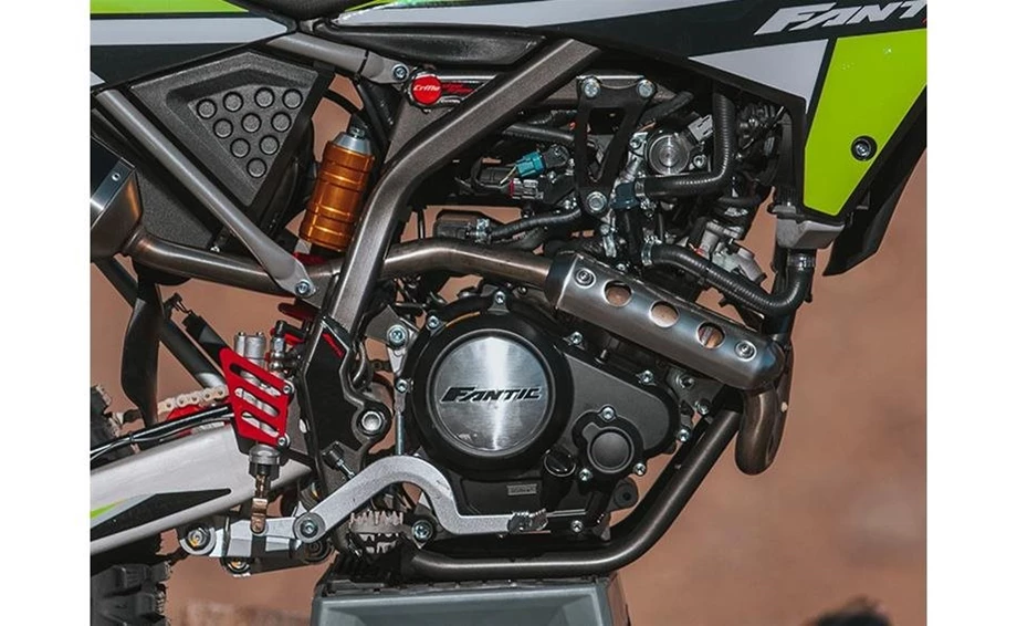 Fantic XEF 125 Competition Bild 4: Fantic XEF 125 Competition