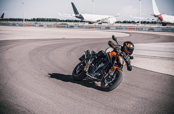 KTM 890 Duke 2022 - Bild 12 KTM 890 Duke 2022 - Bild 12