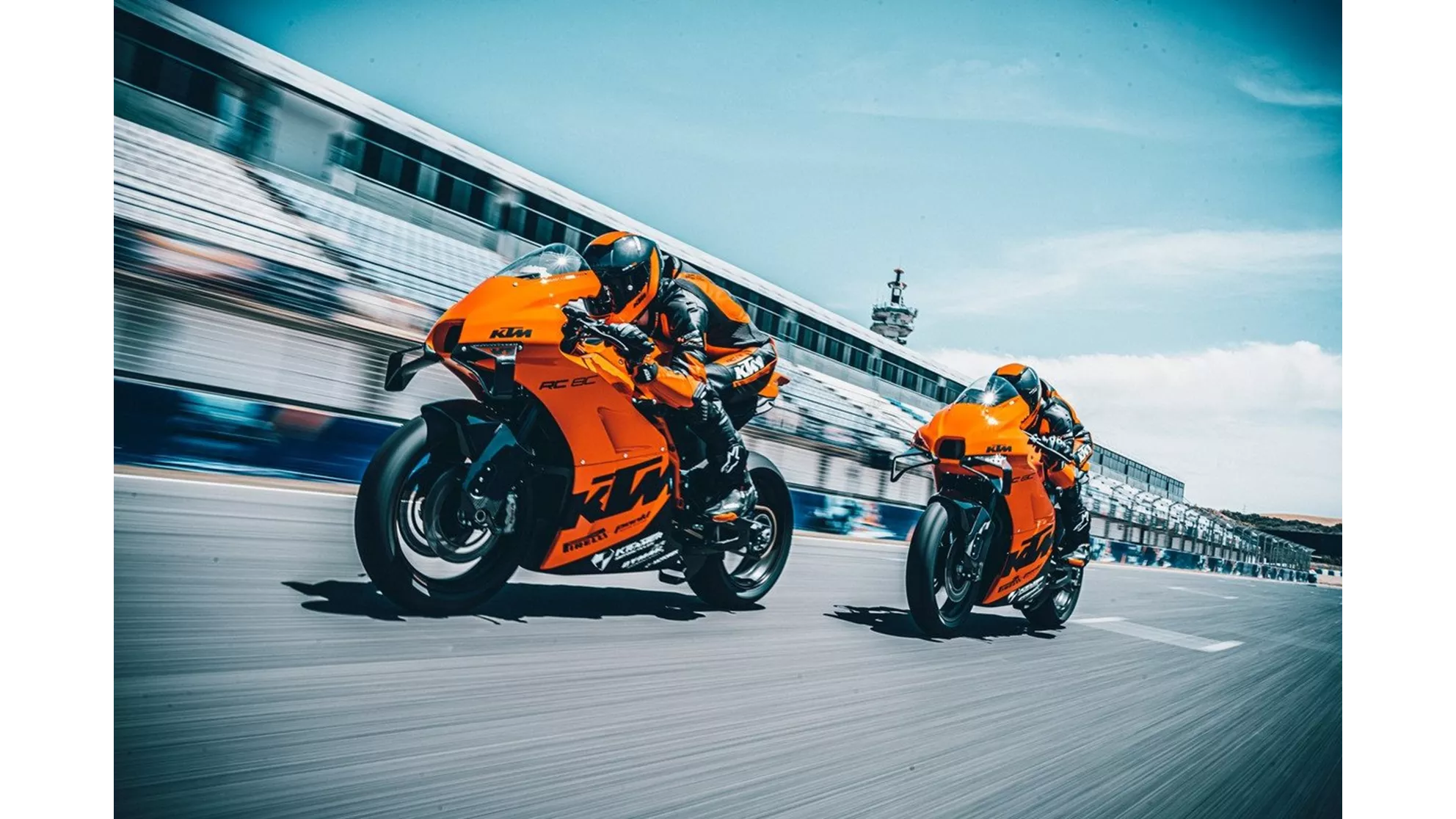 KTM RC 8C - Image 2 KTM RC 8C - Image 2