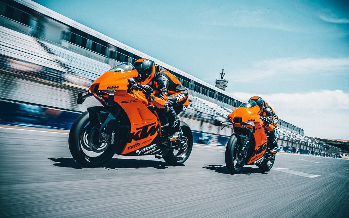 KTM RC 8C