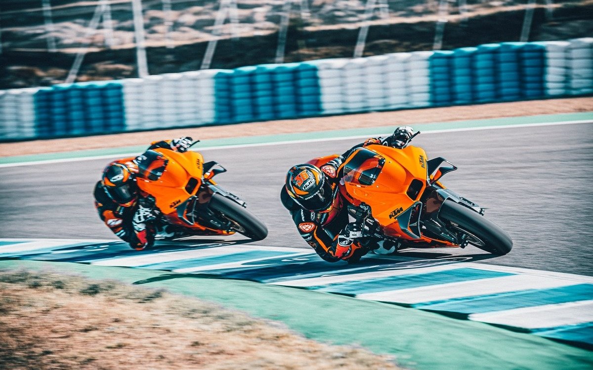KTM RC 8C