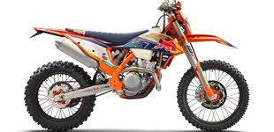 KTM 350 EXC-F Factory Edition 2022 vs KTM 300 EXC TPI Erzberg Edition 2022