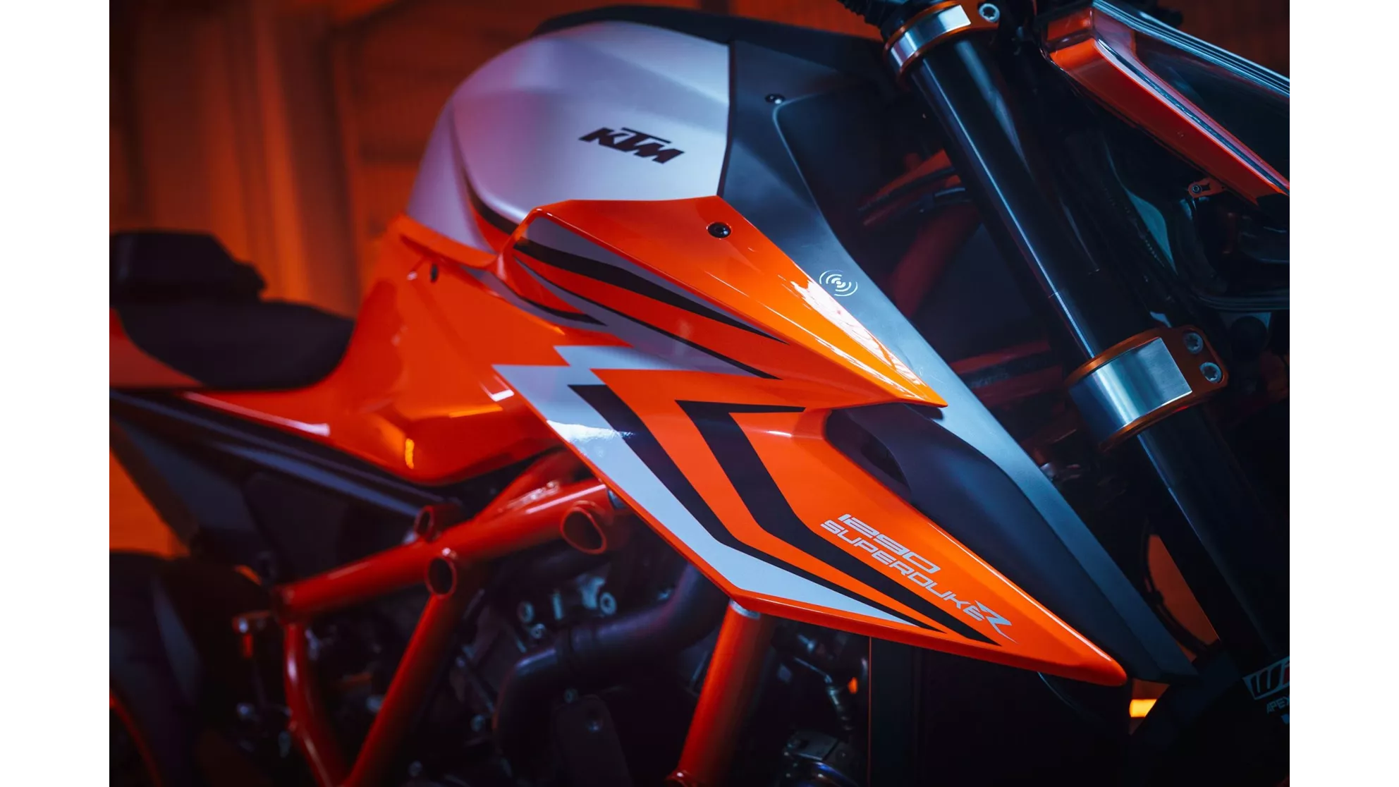 KTM 1290 Super Duke R EVO - Image 20 KTM 1290 Super Duke R EVO - Image 20