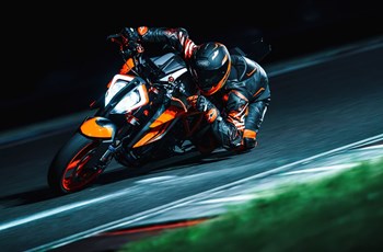KTM 1290 Super Duke R EVO 2022 - Bild 14 KTM 1290 Super Duke R EVO 2022 - Bild 14