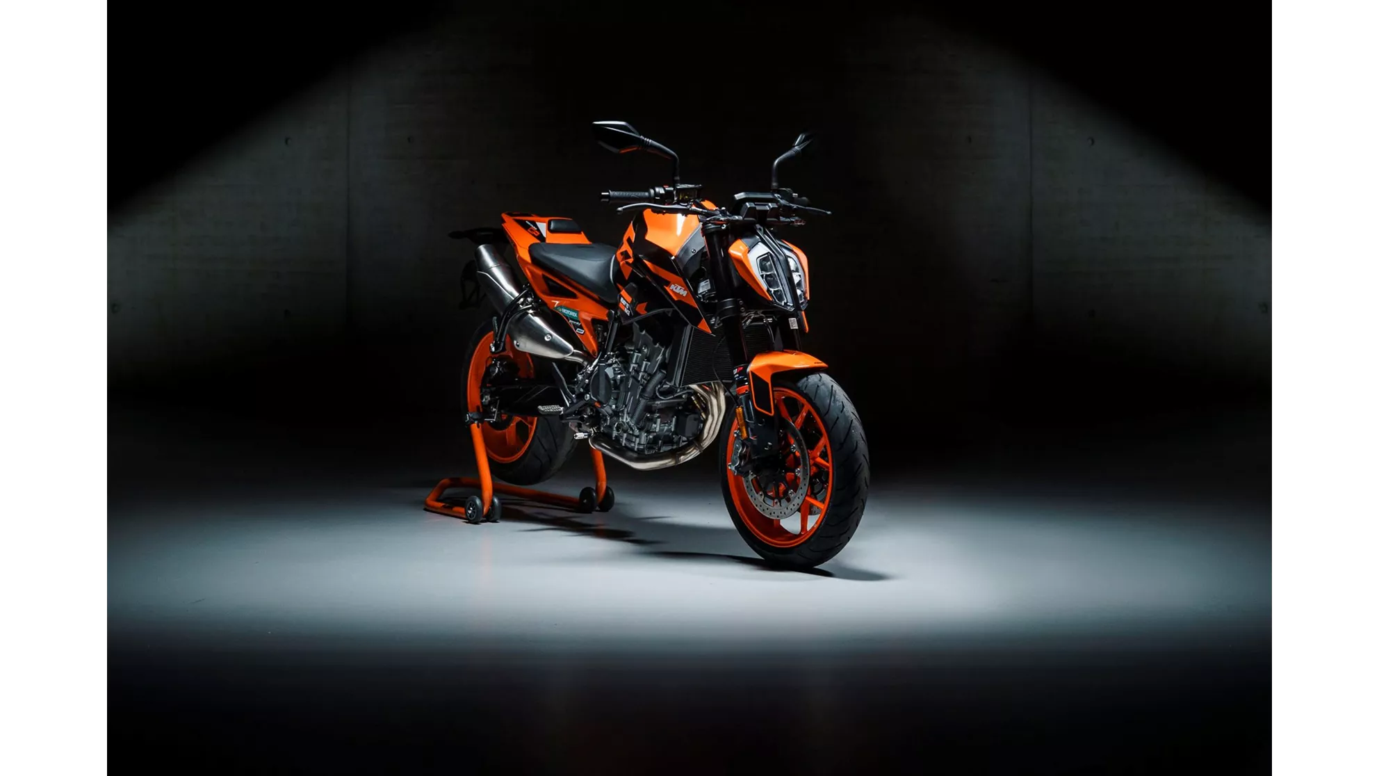 KTM 890 Duke GP - Image 4 KTM 890 Duke GP - Image 4