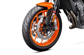 KTM 890 Duke GP 2022 - Bild 10 KTM 890 Duke GP 2022 - Bild 10