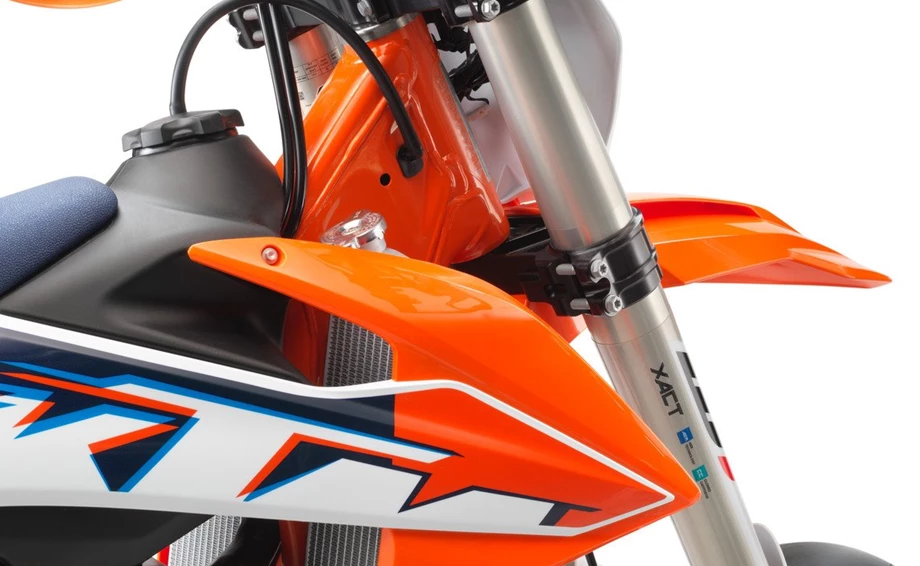 KTM 450 SMR Bild 6: KTM 450 SMR