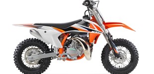 KTM 50 SX FACTORY EDITION 2023 vs KTM 50 SX Mini 2022