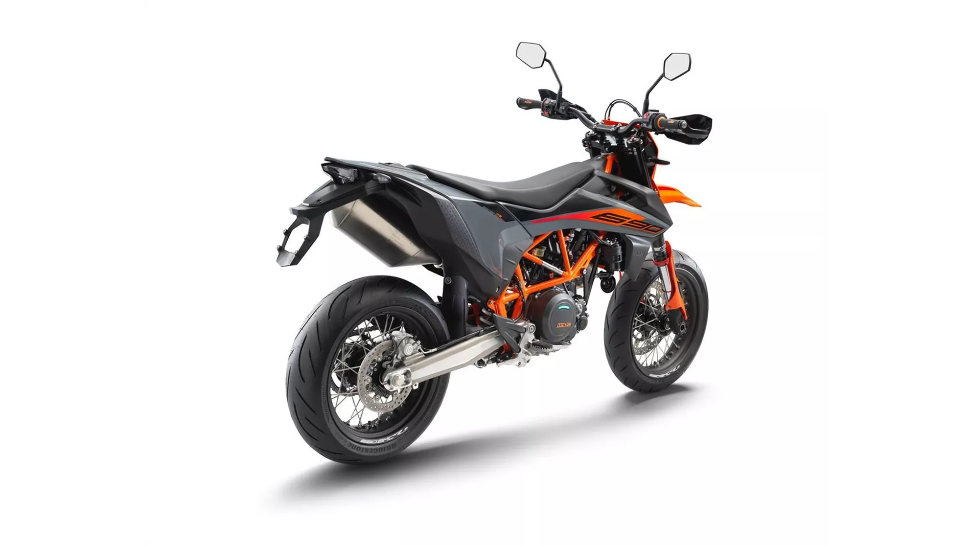 KTM 690 SMC R - Image 4 KTM 690 SMC R - Image 4
