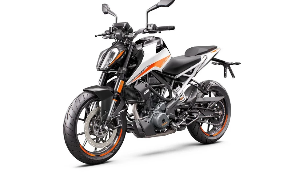 KTM 390 Duke Bild 3: KTM 390 Duke