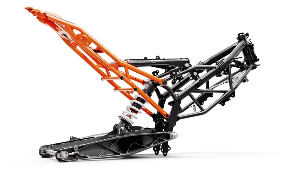 KTM RC 390 Bild 10: KTM RC 390