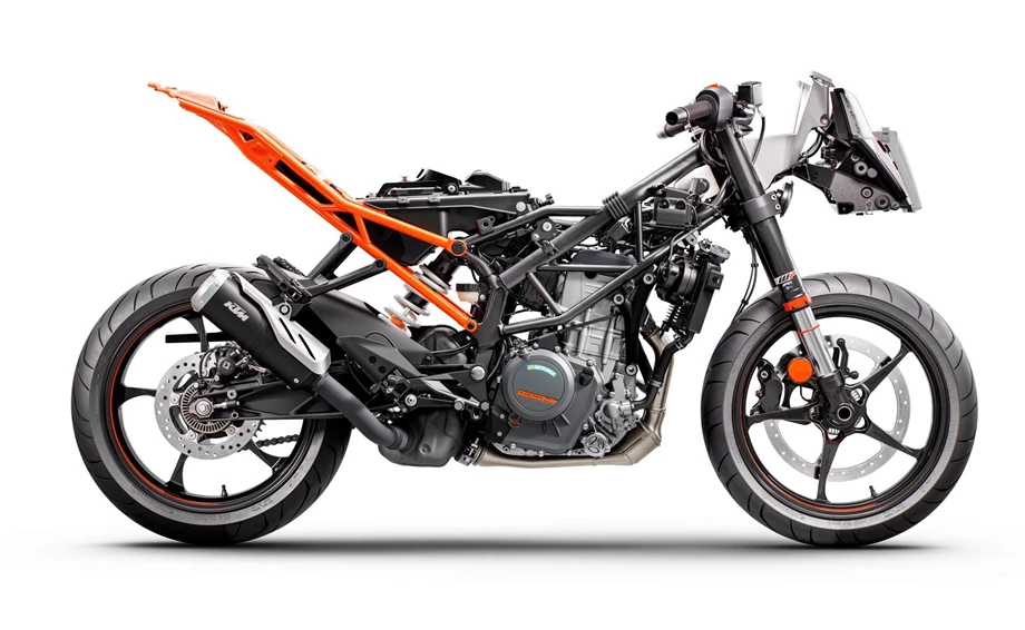 KTM RC 390 Bild 18: KTM RC 390