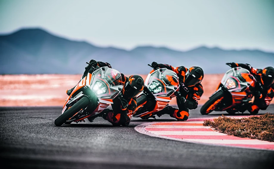 KTM RC 125 Bild 2: KTM RC 125