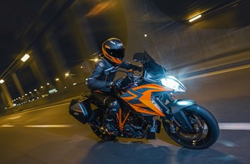 KTM 1290 Super Duke GT 2022 - Bild 12 KTM 1290 Super Duke GT 2022 - Bild 12