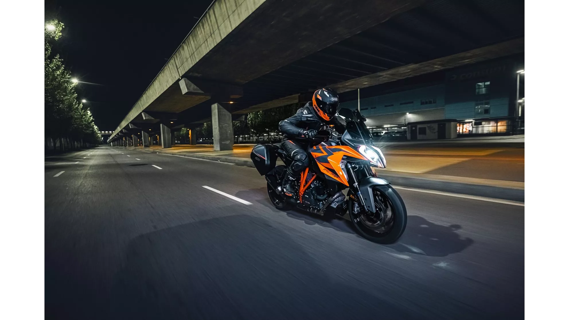 KTM 1290 Super Duke GT - Image 11 KTM 1290 Super Duke GT - Image 11