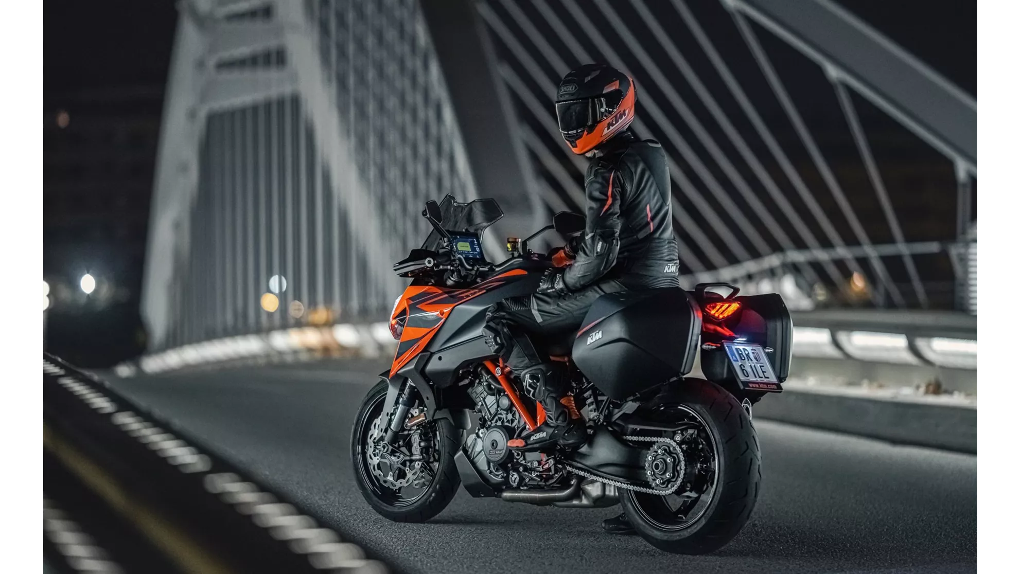 KTM 1290 Super Duke GT - Image 16 KTM 1290 Super Duke GT - Image 16