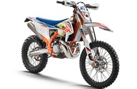 KTM 250 EXC TPI Sixdays 2022 - Bild 3