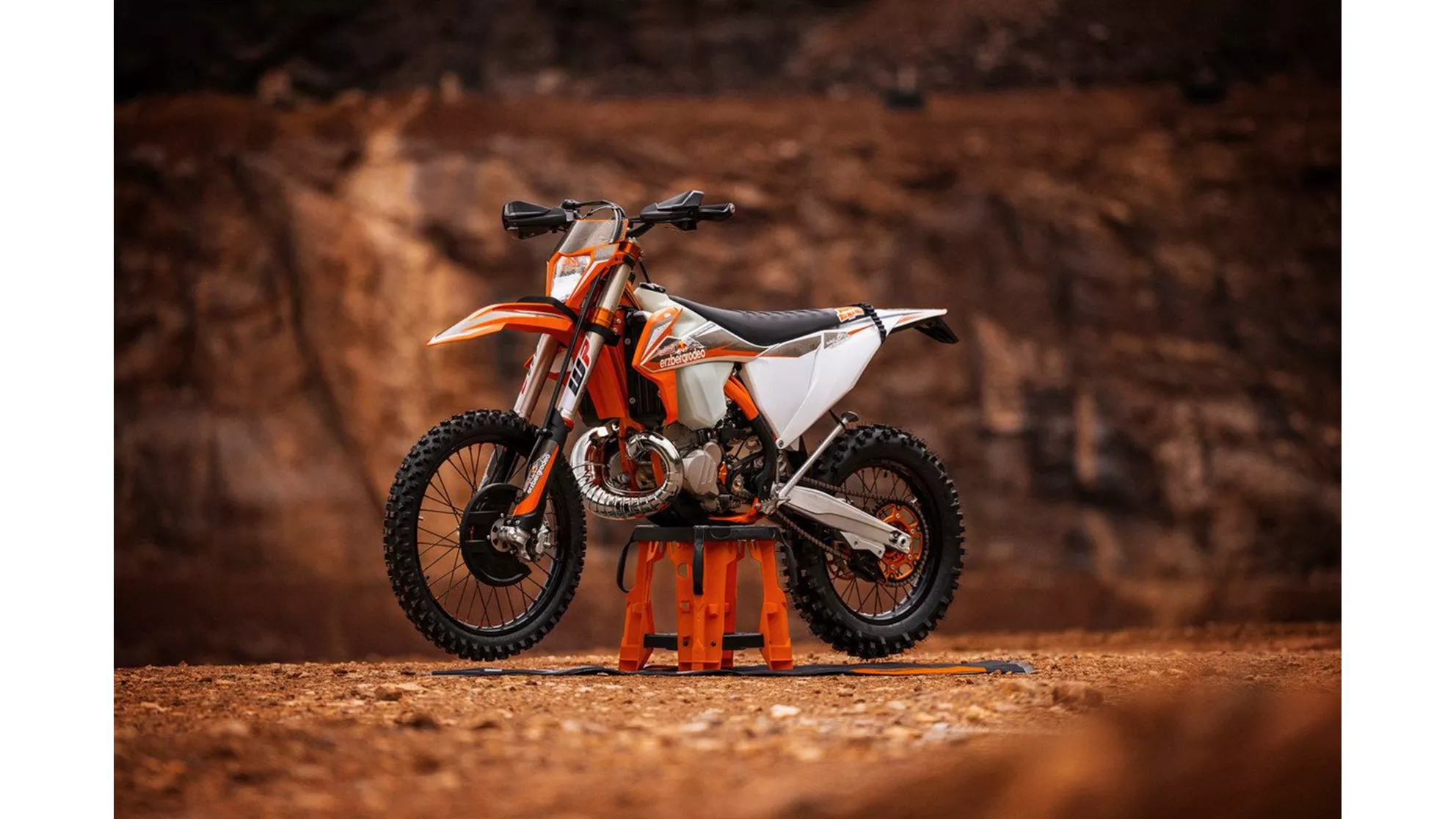 KTM 300 EXC TPI Erzberg Edition - Image 10 KTM 300 EXC TPI Erzberg Edition - Image 10