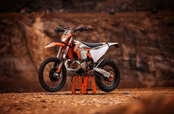 KTM 300 EXC TPI Erzberg Edition 2022 - Bild 12