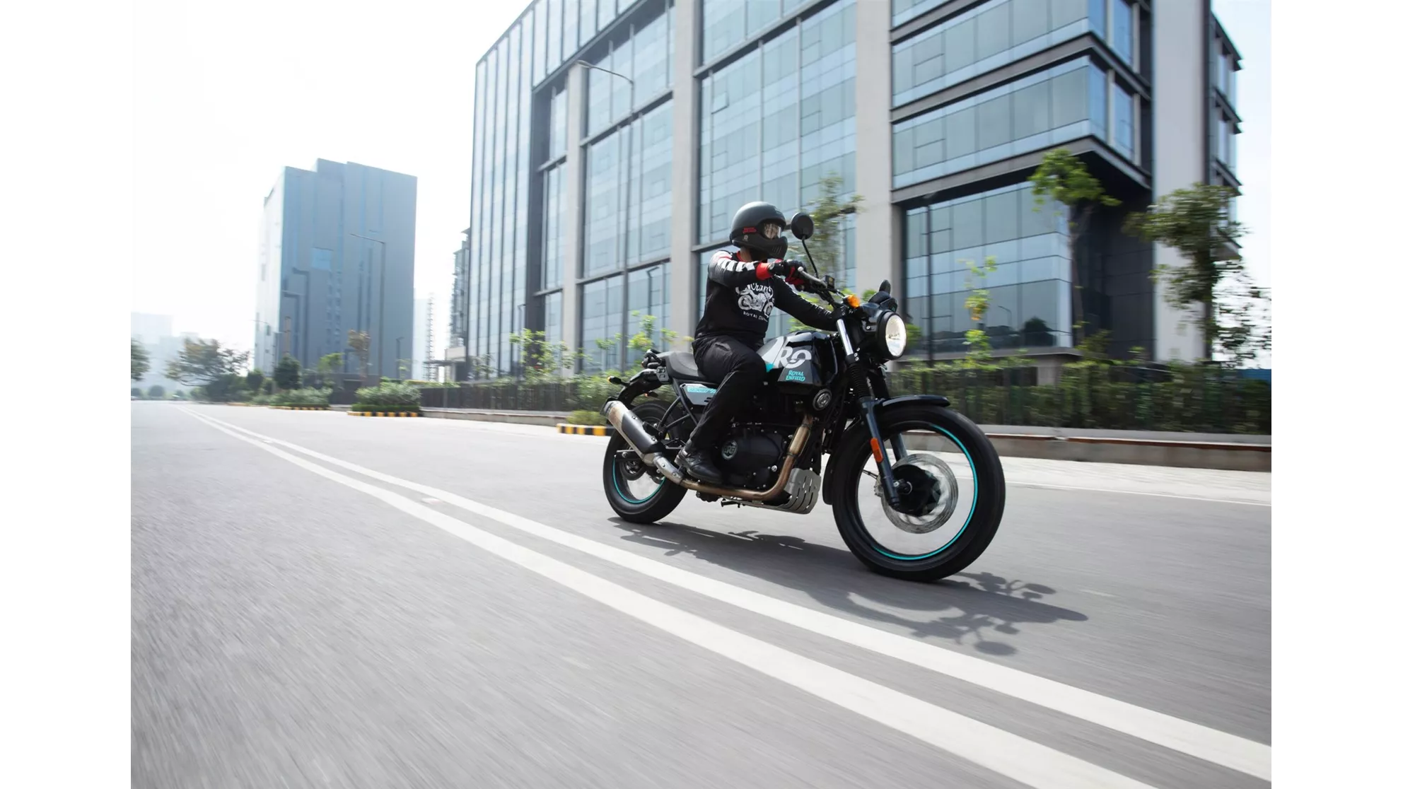 Royal Enfield Scram 411 - Image 5 Royal Enfield Scram 411 - Image 5