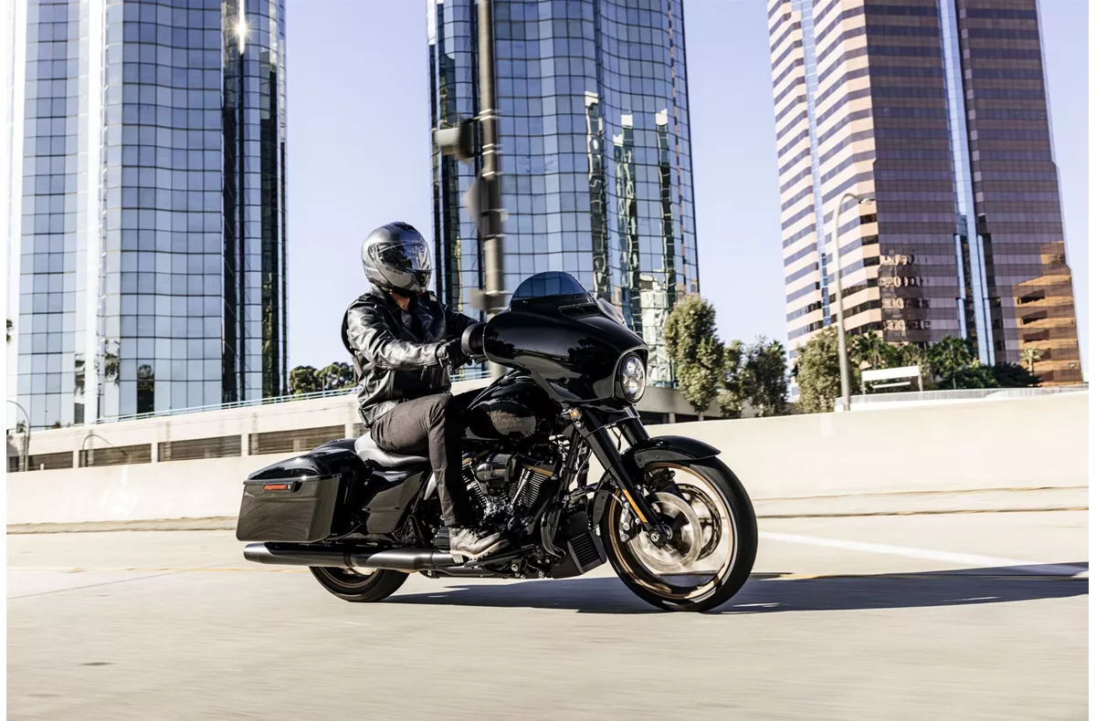 Harley-Davidson Touring Street Glide ST Harley-Davidson Touring Street Glide ST