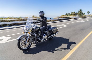 Harley-Davidson Touring Road King FLHR 2022 - Bild 7 Harley-Davidson Touring Road King FLHR 2022 - Bild 7