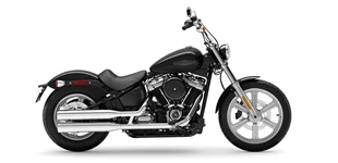 Harley-Davidson Softail Standard FXST 2022 vs Triumph Bonneville T120 2022 Harley-Davidson Softail Standard FXST 2022 vs Triumph Bonneville T120 2022